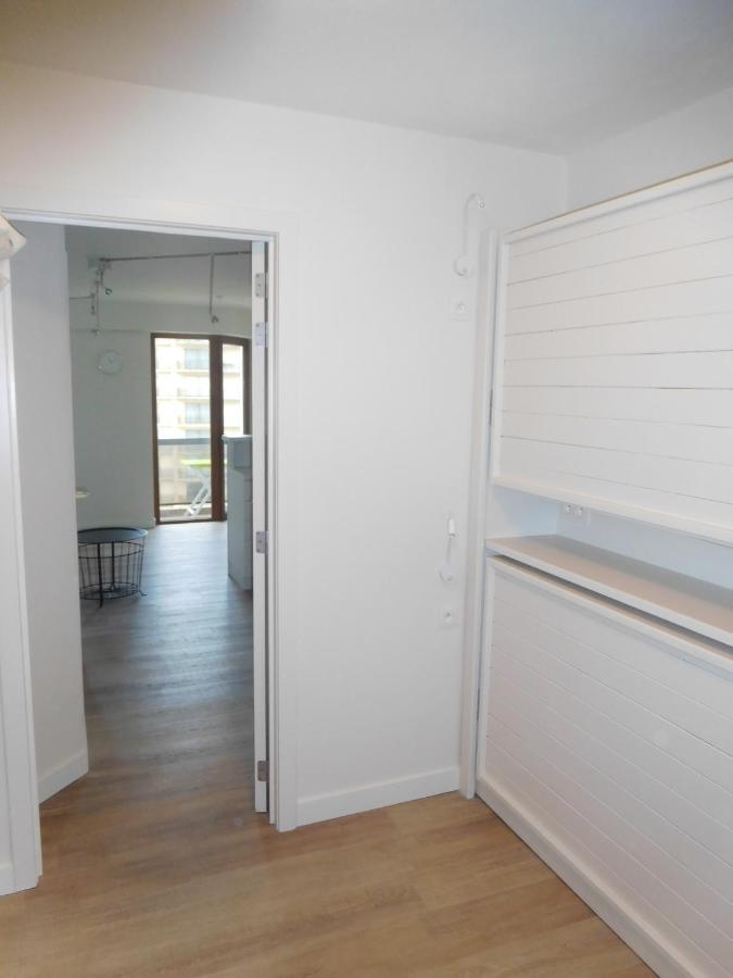 Plaza Apartment De Panne Exterior photo